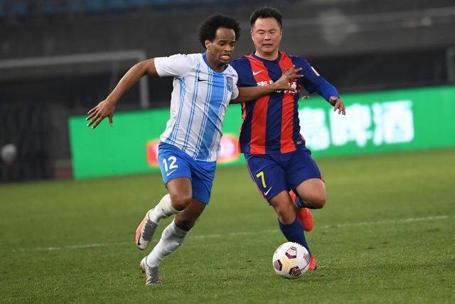 北京男篮与所罗门达成签约协议 2米08蓝领内线