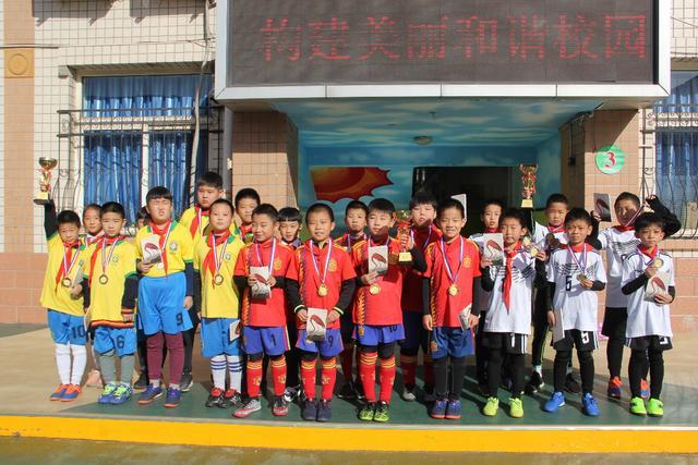 字母哥35+12雄鹿大胜猛龙 鹈鹕轻取爵士3连胜