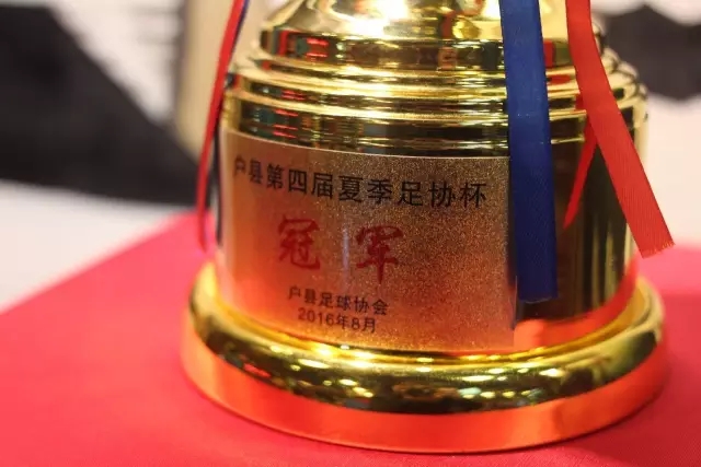 詹姆斯30+得分传奇继续 湖人或送独行侠6连败